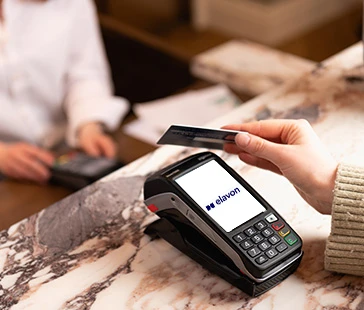 Tetra Desk card terminal on counter top