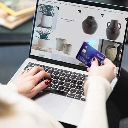 How do ecommerce product videos affect conversion rate?